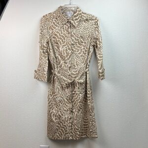 St. John Sport cotton spandex giraffe print roll sleeve button front shirtdress